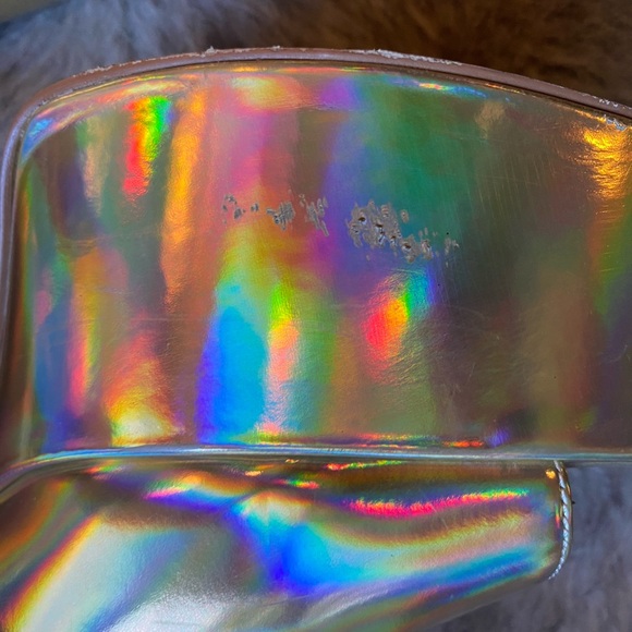 Holographic 9.5 platform sandal heels, Marc Fisher. - Picture 5 of 6